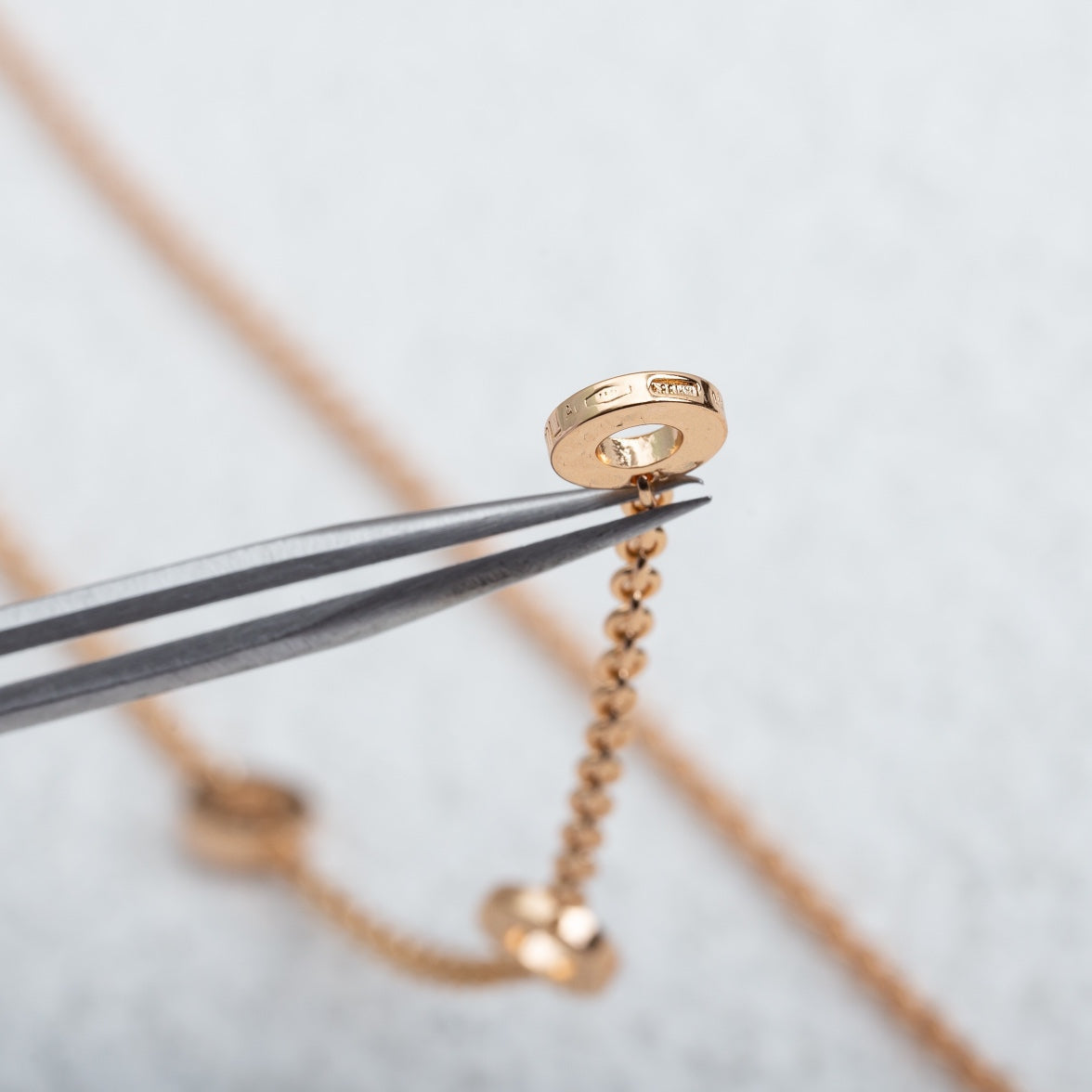 [WZQ]PARENTESI NECKLACE PINK GOLD