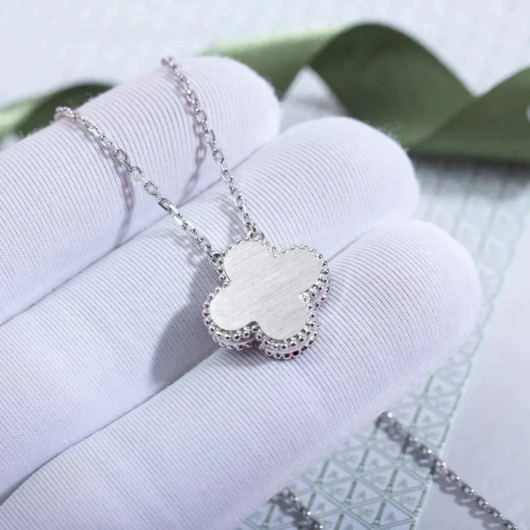 [WZQ]CLOVER  15MM DIAMOND LASER NECKLACE SILVER