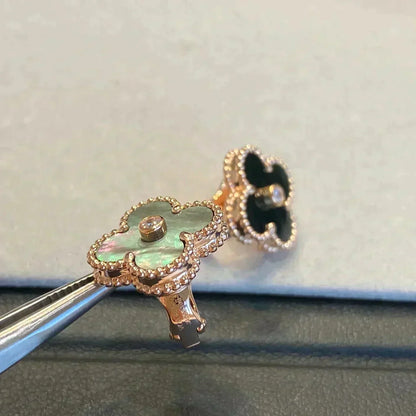[WZQ]CLOVER MEDIUM 1 MOTIFS GRAY MOP  DIAMOND EARRINGS