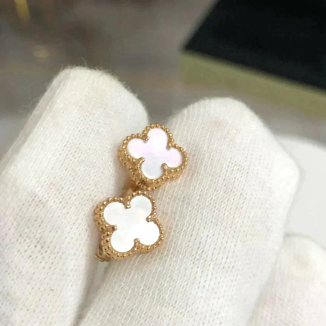 [WZQ]CLOVER MINI 9.5MM WHITE MOP EARRINGS