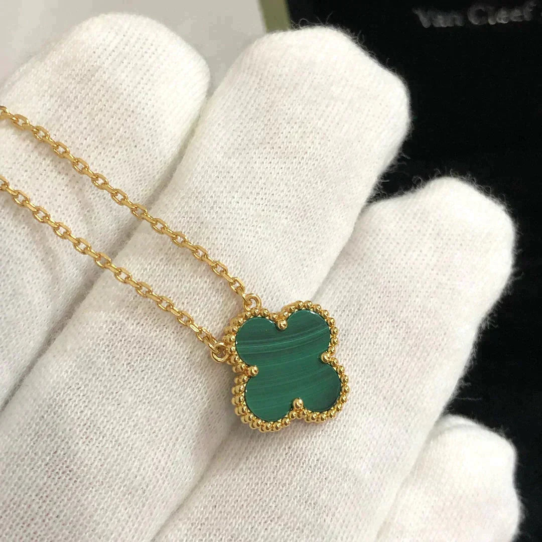 [WZQ]CLOVER 15MM MALACHITE SINGLE FLOWER  NECKLACE