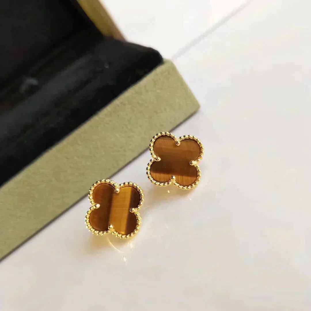 [WZQ]CLOVER MEDIUM 1 MOTIFS TIGER EYE EARRINGS