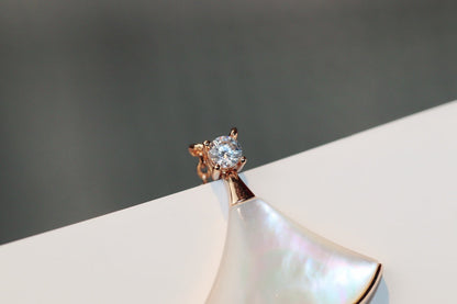 [WZQ]DREAM NECKLACE WHITE MOP PINK GOLD 1 DIAMOND