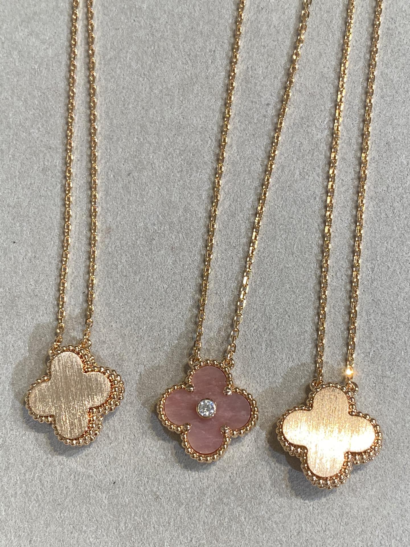 [WZQ]CLOVER 15MM DIAMOND RHODONITE NECKLACE