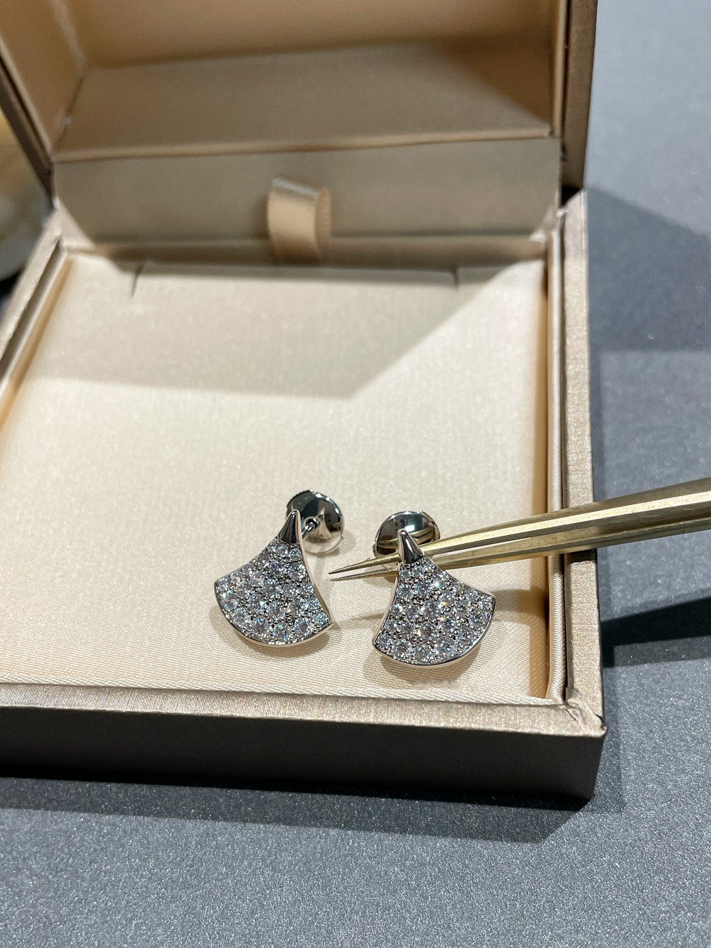 [WZQ]DREAM STUD EARRINGS DIAMOND