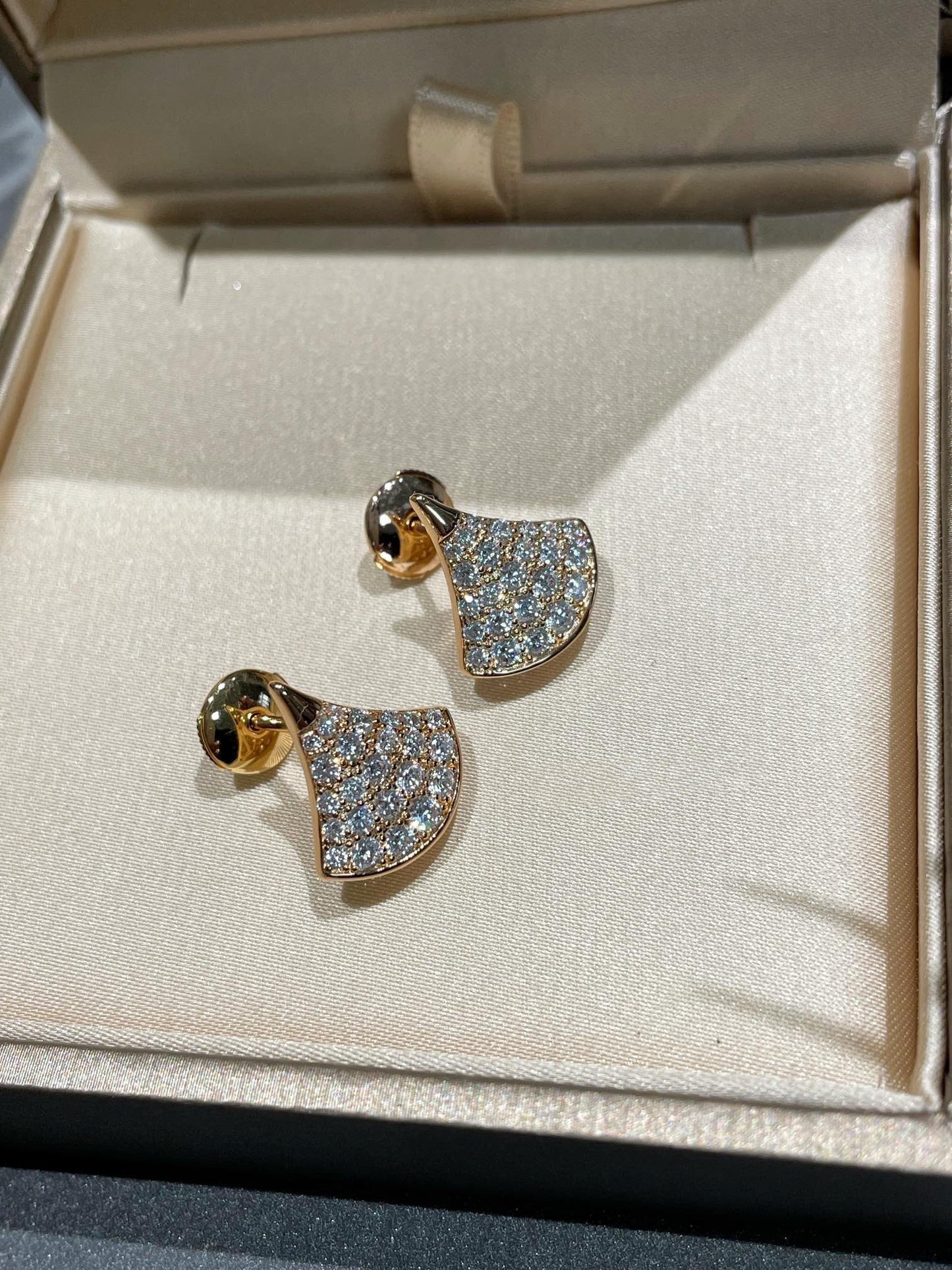 [WZQ]DREAM STUD EARRINGS DIAMOND