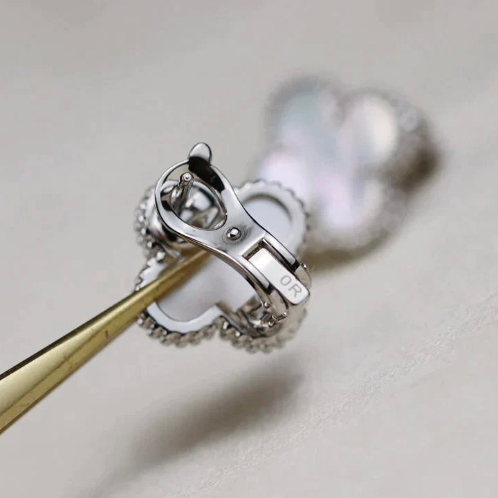 [WZQ]CLOVER MEDIUM 1 MOTIFS  WHITE MOP EARRINGS SILVER