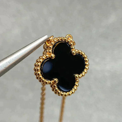 [WZQ]CLOVER 15MM BLACK ONYX SINGLE FLOWER NECKLACE