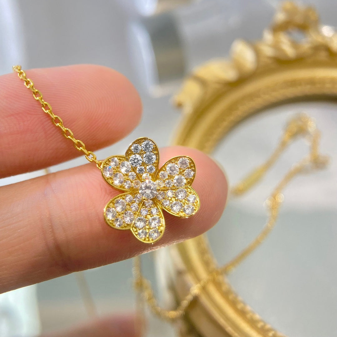 [WZQ]FLOWER DIAMOND NECKLACE
