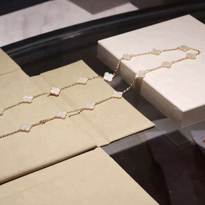 [WZQ]CLOVER 20 MOTIFS WHITE MOP NECKLACE