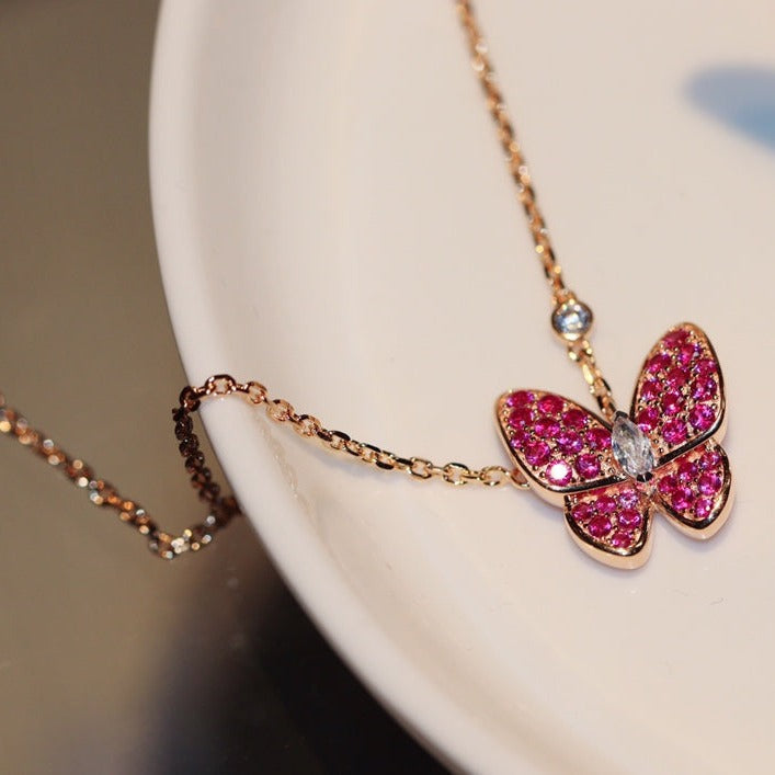 [WZQ]BUTTERFLY RED DIAMOND ROSE GOLD NECKLACE