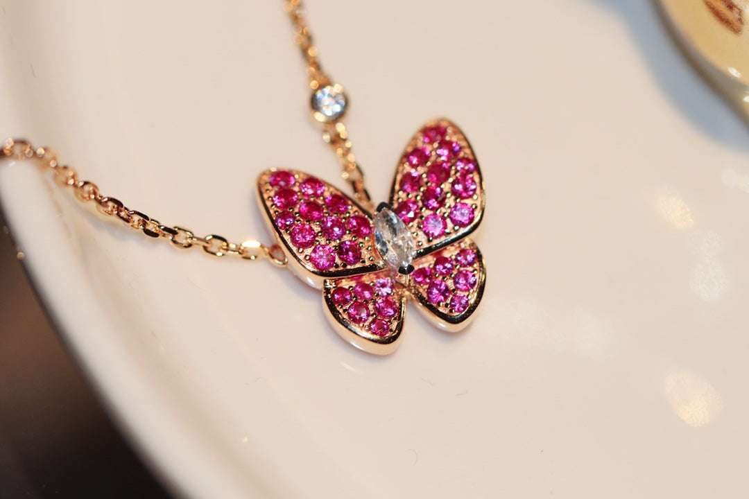 [WZQ]BUTTERFLY RED DIAMOND ROSE GOLD NECKLACE