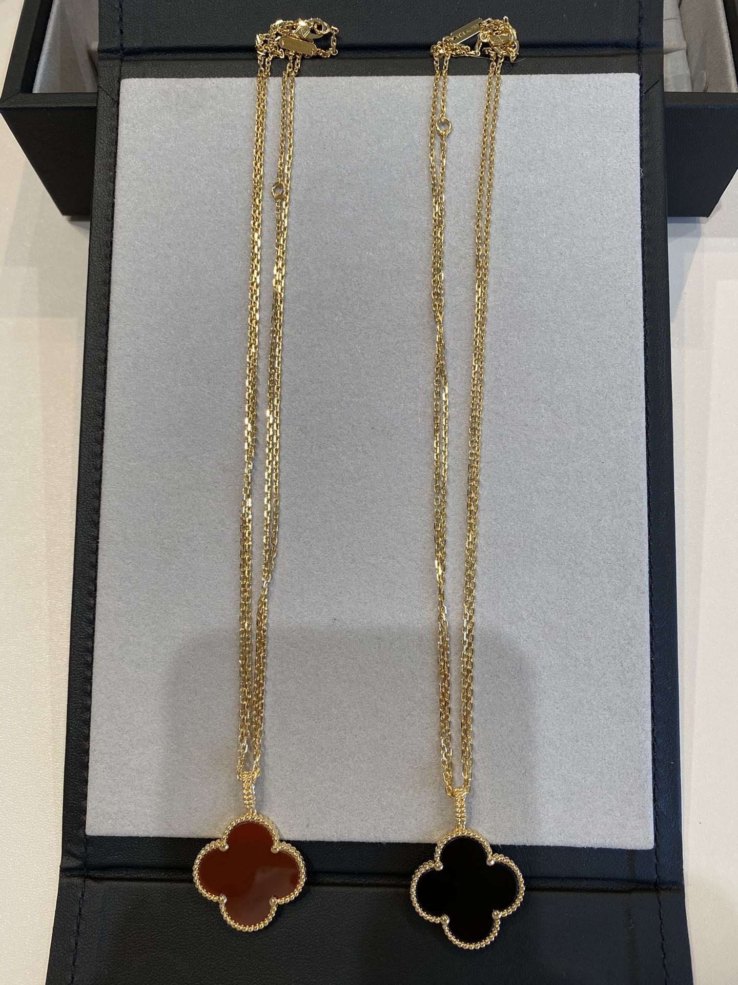 [WZQ]CLOVER 25MM NECKLACE GOLD CARNELIAN