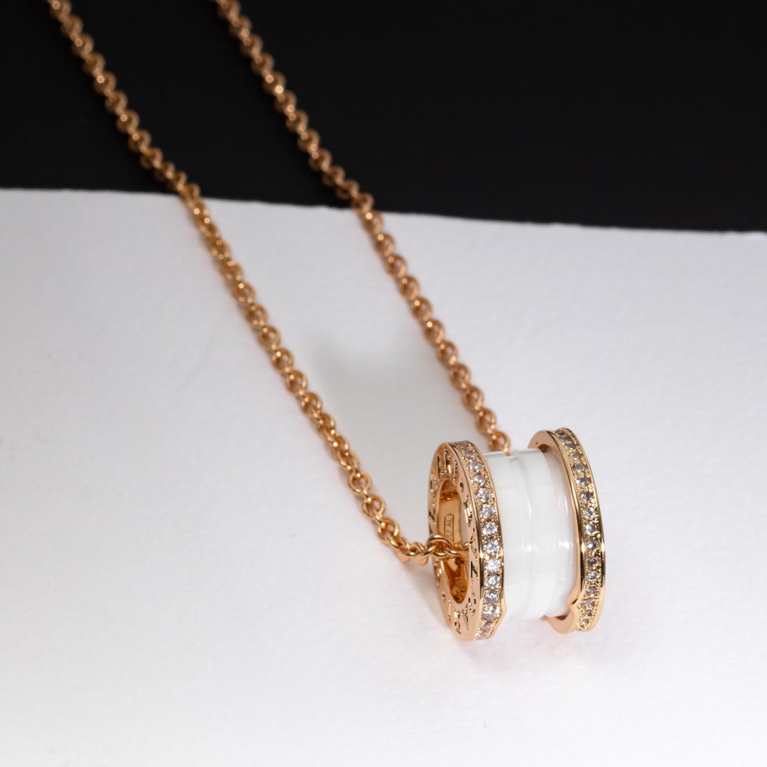 [WZQ]ZERO 1 WHITE CERAMIC PINK GOLD DIAMOND NECKLACE