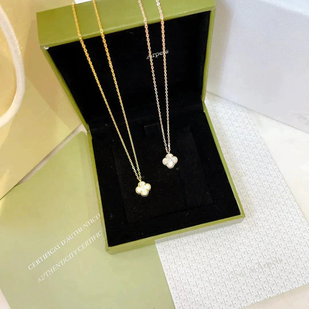 [WZQ]CLOVER MINI 9.5MM WHITE MOTHER-OF-PEARL NECKLACE