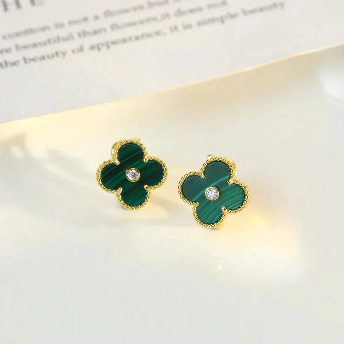 [WZQ]CLOVER MEDIUM 1 MOTIFS MALACHITE DIAMOND EARRINGS