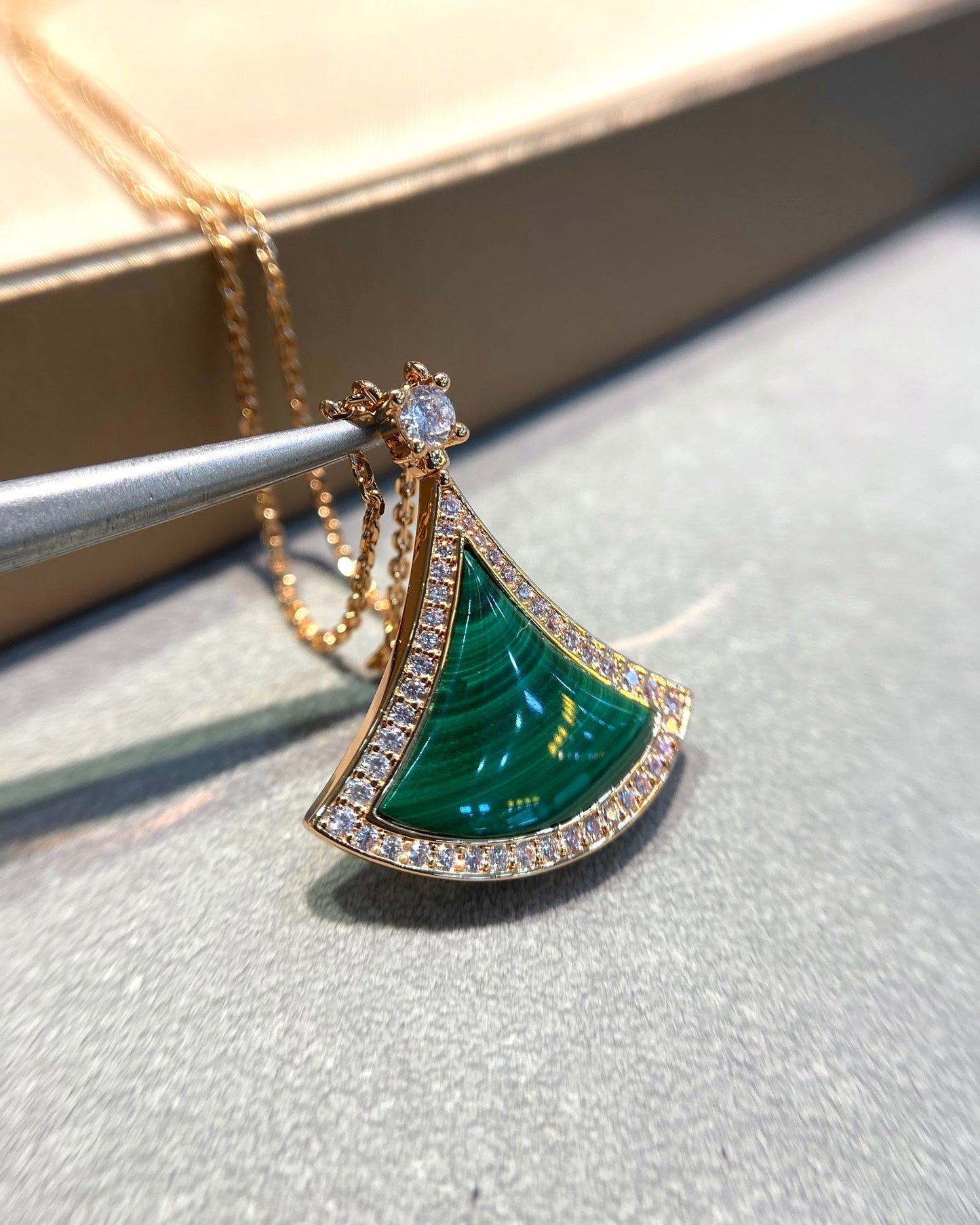 [WZQ]DREAM MALACHITE DIAMOND PAVED PINK GOLD NECKLACE