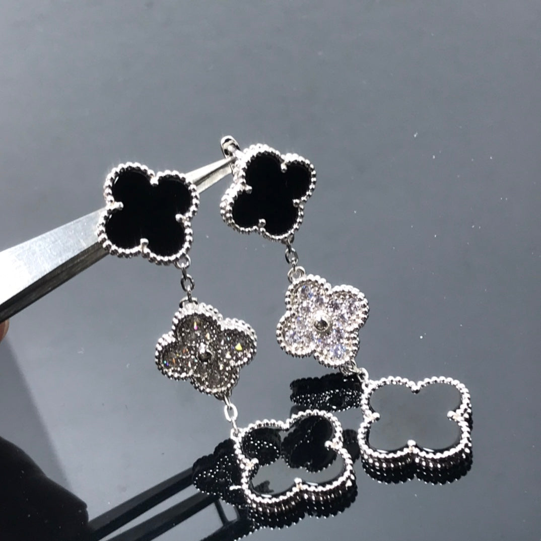 [WZQ]CLOVER 3 MOTIF DIAMOND ONYX SILVER EARRINGS
