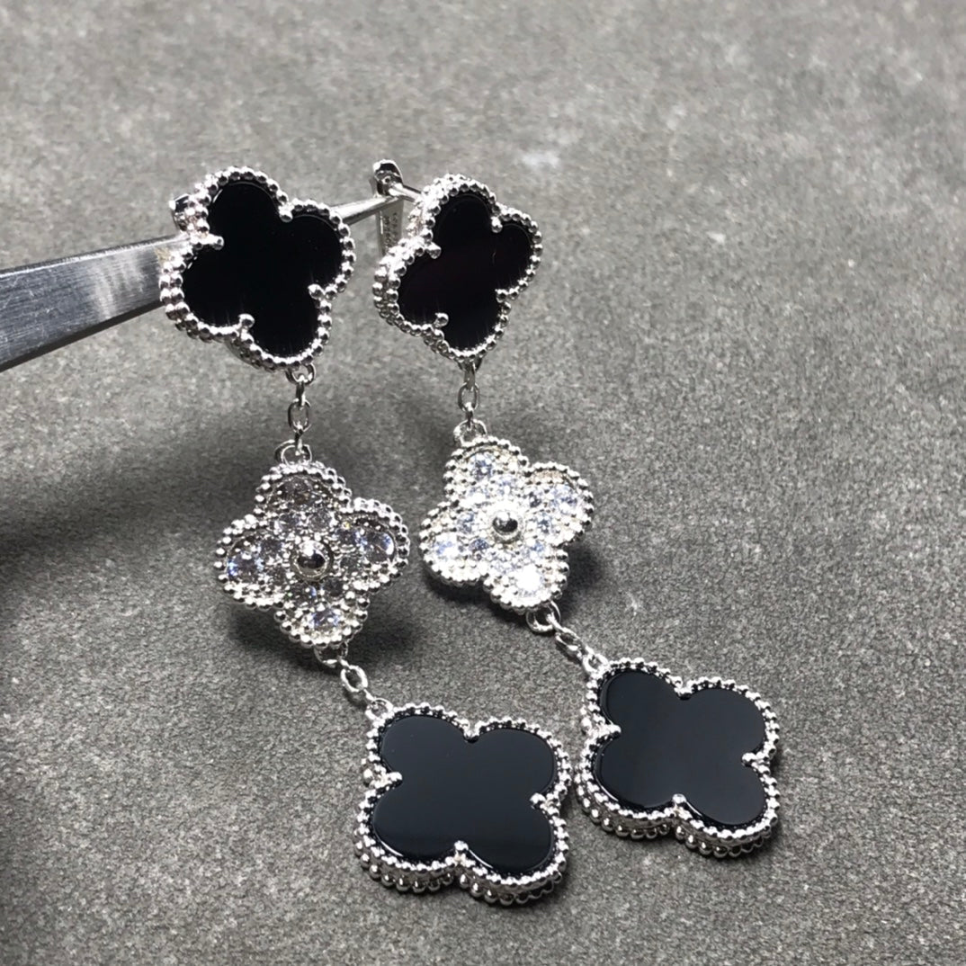 [WZQ]CLOVER 3 MOTIF DIAMOND ONYX SILVER EARRINGS