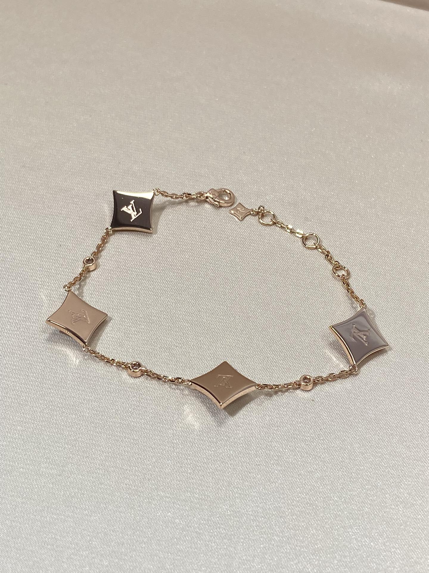 [WZQ]STAR 4 MOTIF MOP DIAMOND PINK GOLD BRACELET
