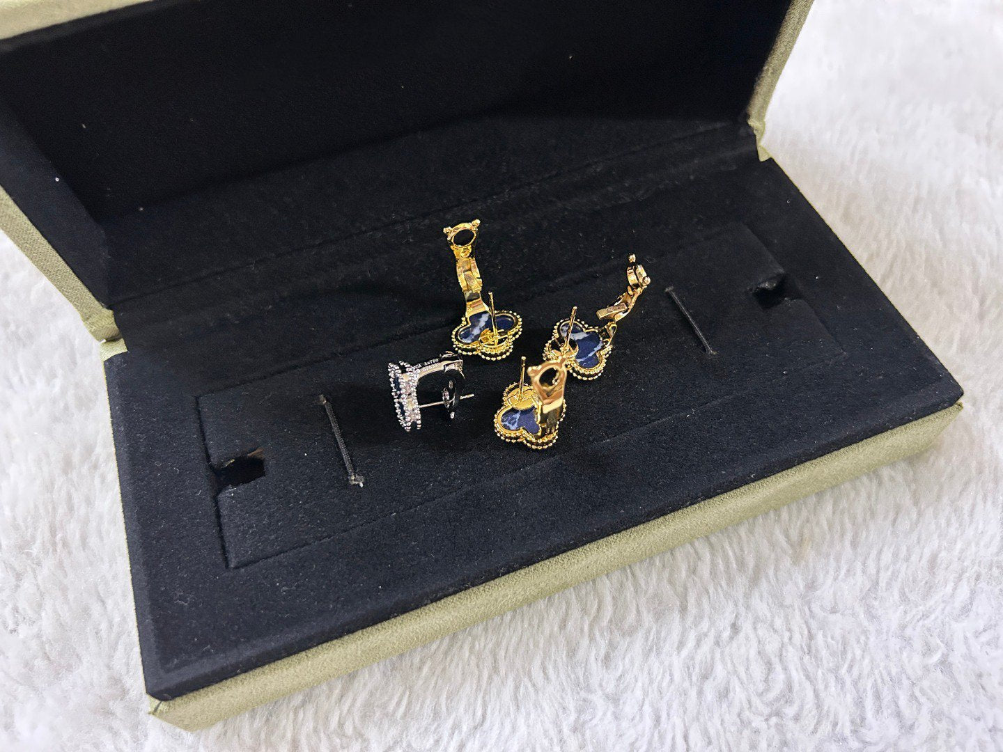 [WZQ]CLOVER PIETERSITE MEDIUM STUD EARRINGS