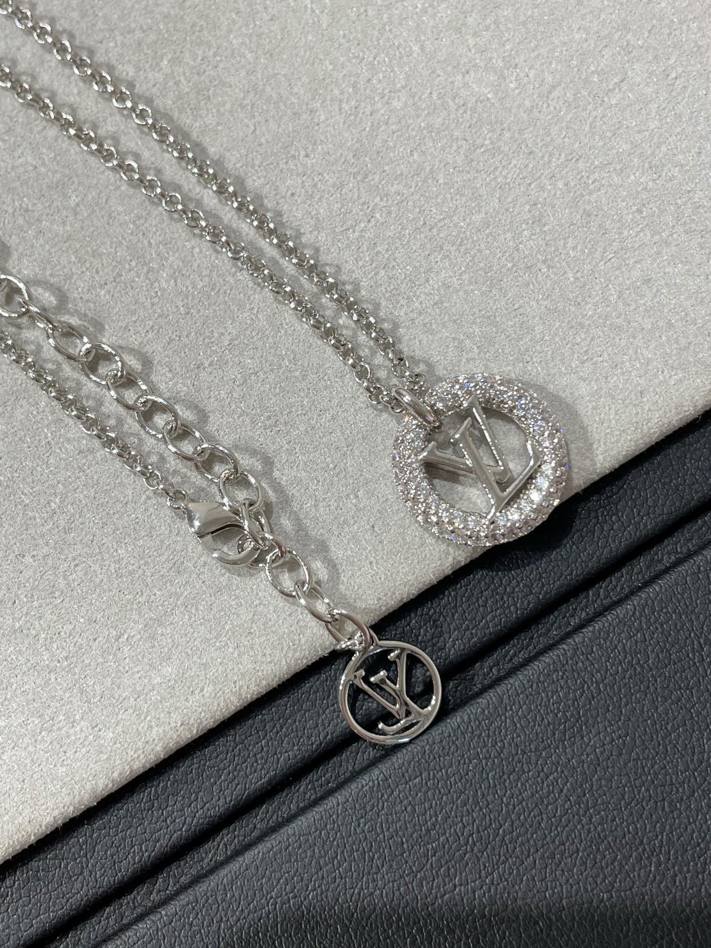 [WZQ]BY NIGHT DIAMOND PAVED NECKLACE