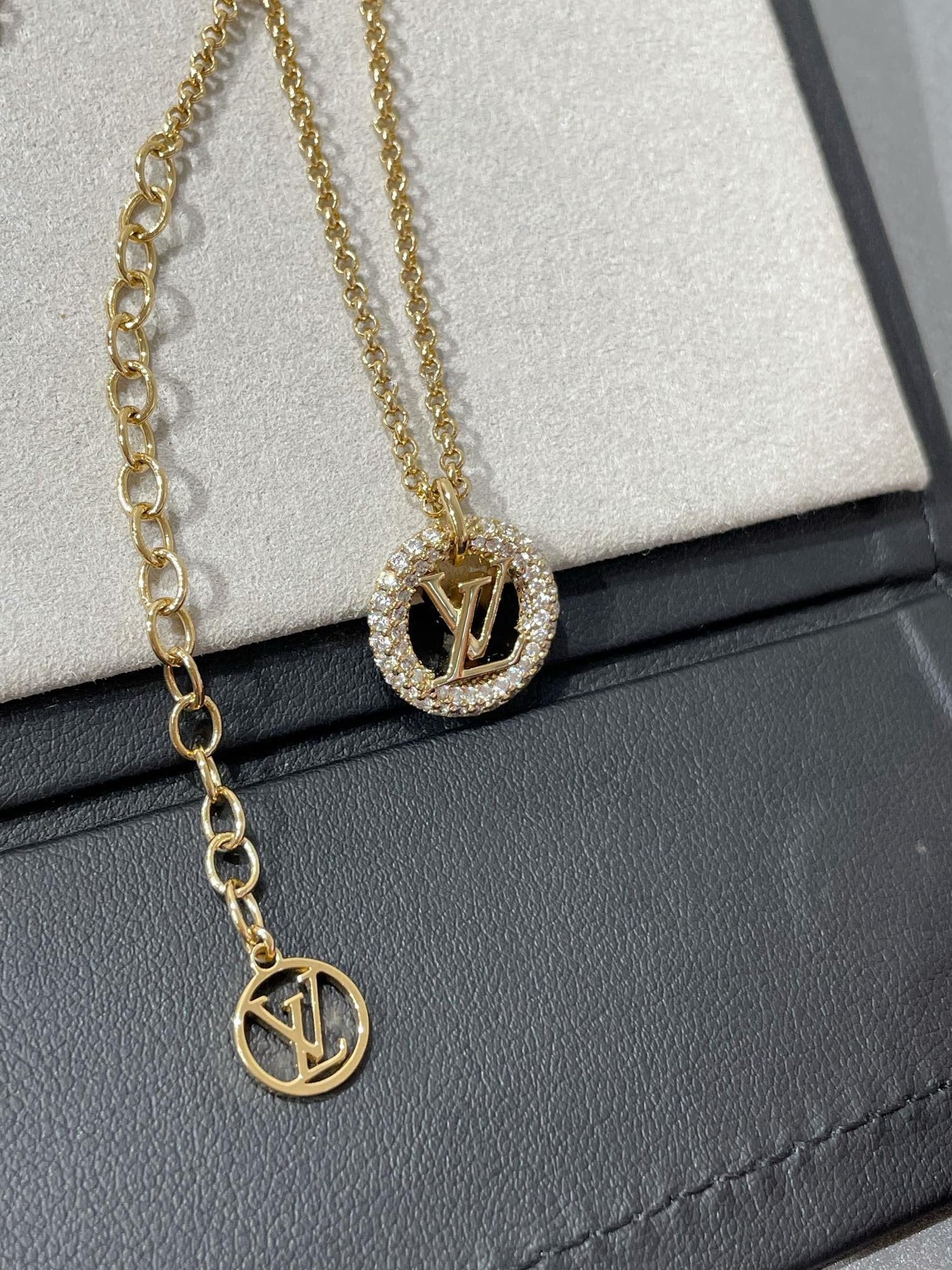 [WZQ]BY NIGHT DIAMOND PAVED NECKLACE