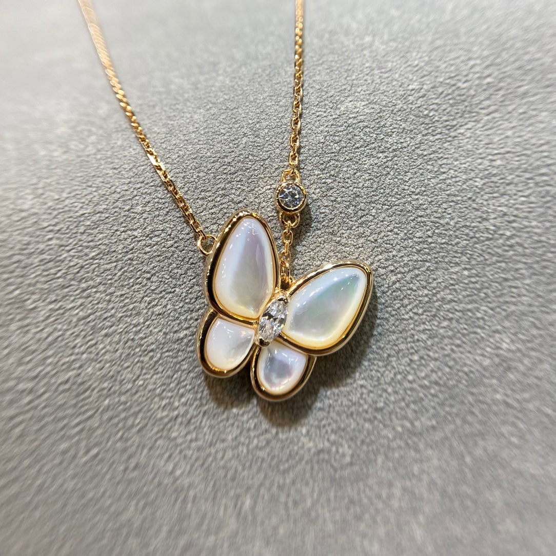 [WZQ]BUTTERFLY MOP DIAMOND NECKLACE