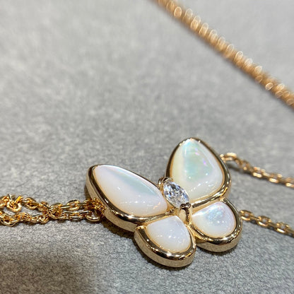 [WZQ]BUTTERFLY MOP DIAMOND NECKLACE