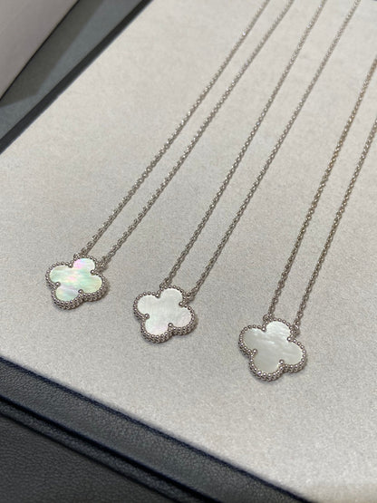 [WZQ]CLOVER MEDIUM SILVER WHITE MOP NECKLACE