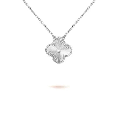 [WZQ]CLOVER  15MM DIAMOND LASER NECKLACE SILVER
