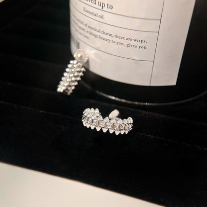 [WZQ]CLASH SMALL HOOP EARRINGS