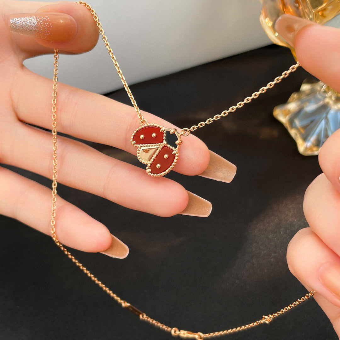 [WZQ]LUCKY  CARNELIANS LADYBUG NECKLACE