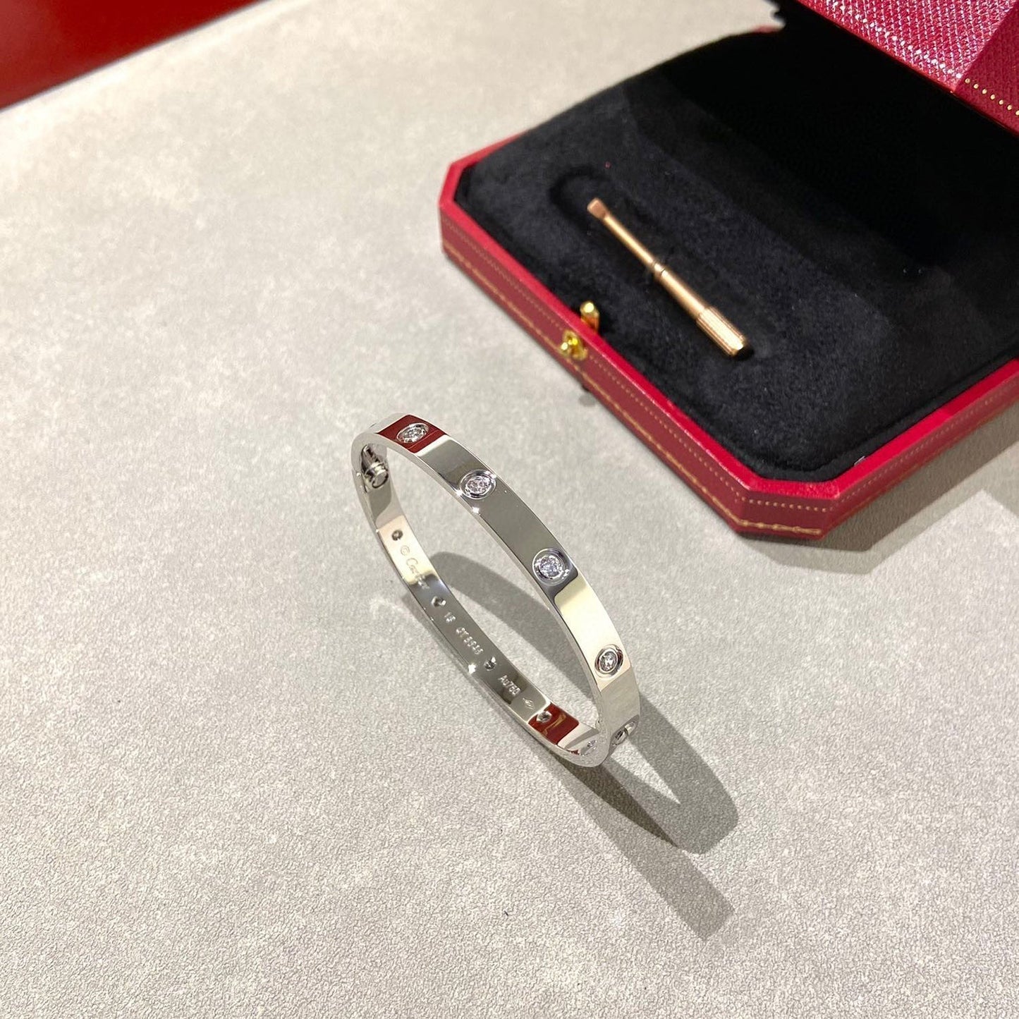 [WZQ]LOVE BRACELET 6.1MM 10 DIAMONDS