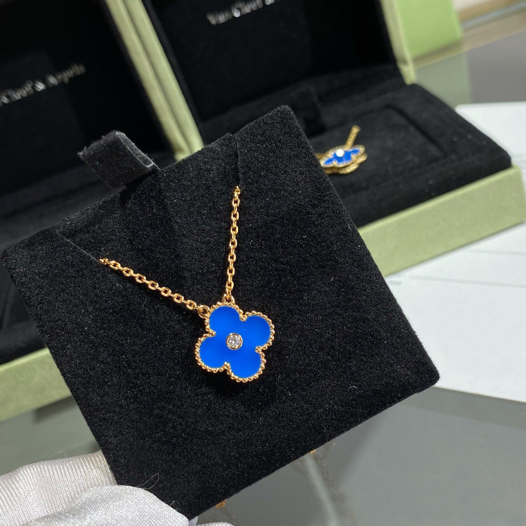 [WZQ]CLOVER 15MM DIAMOND AND BLUE AGATE NECKLACE