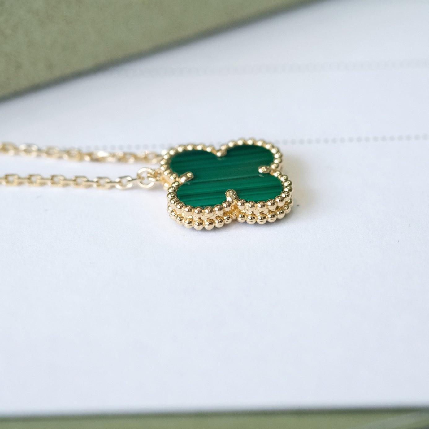 [WZQ]CLOVER 15MM MALACHITE SINGLE FLOWER  NECKLACE