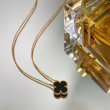 [WZQ]CLOVER 15MM BLACK ONYX SINGLE FLOWER NECKLACE