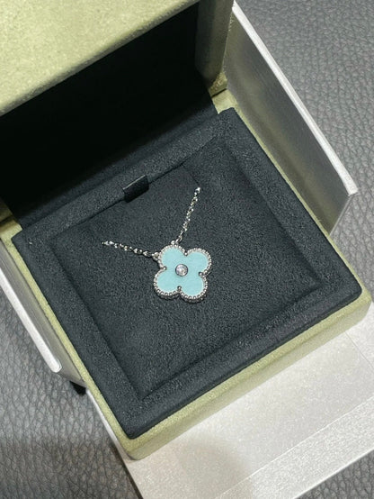 [WZQ]CLOVER 1 DIAMOND LIGHT BLUE SILVER NECKLACE