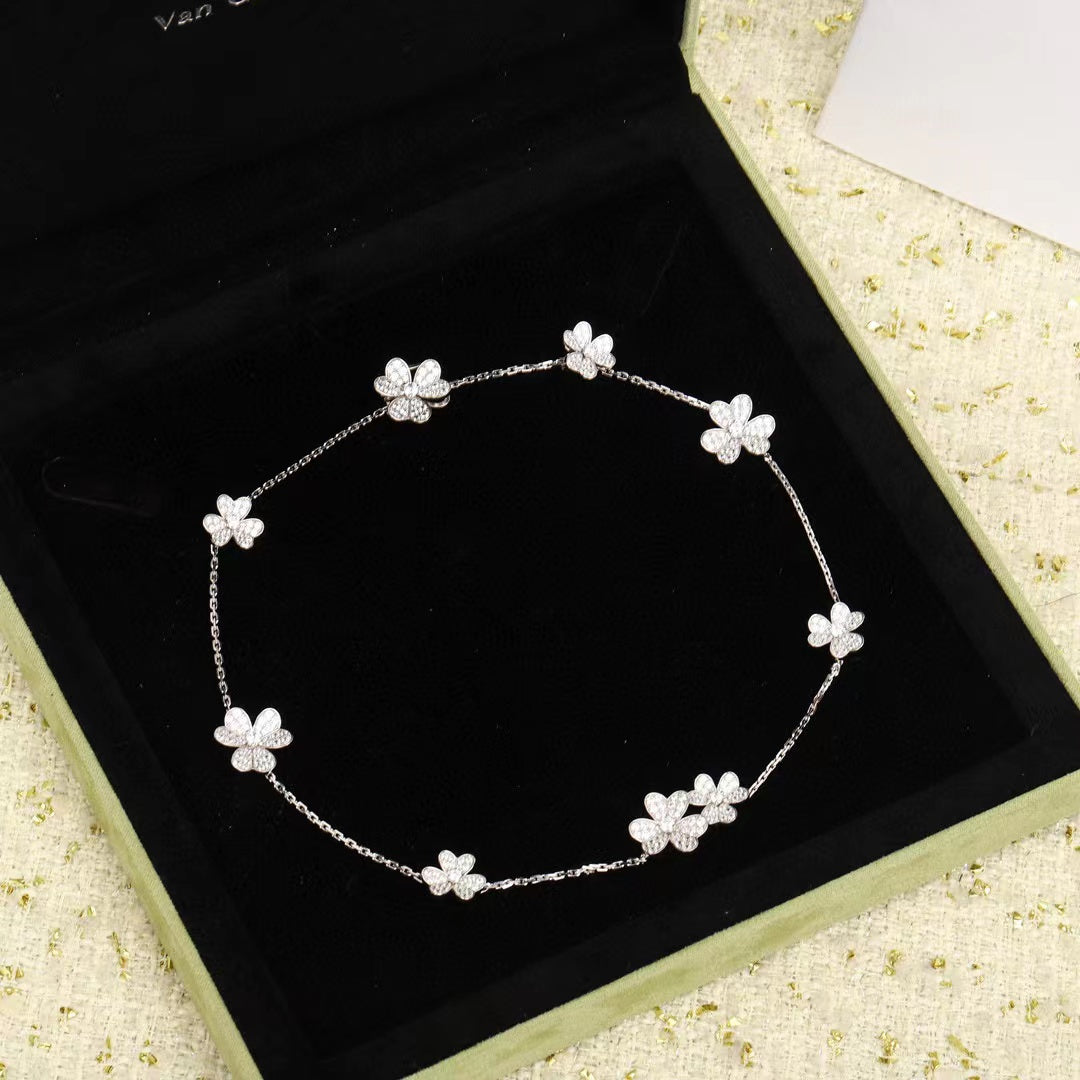 [WZQ]FRIVOLE SILVER 9 FLOWERS NECKLACE