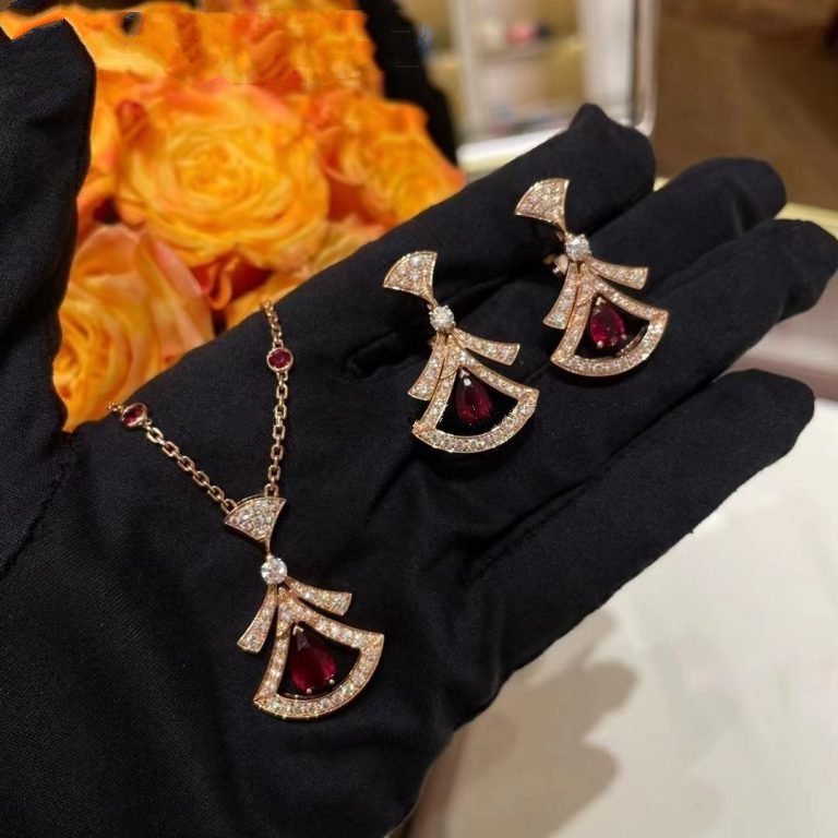 [WZQ]DREAM NECKLACE CARNELIAN DIAMOND PINK GOLD