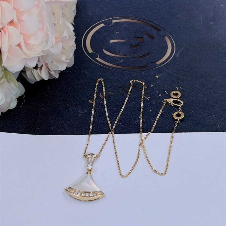 [WZQ]DREAM NECKLACE MOP GOLD DIAMOND