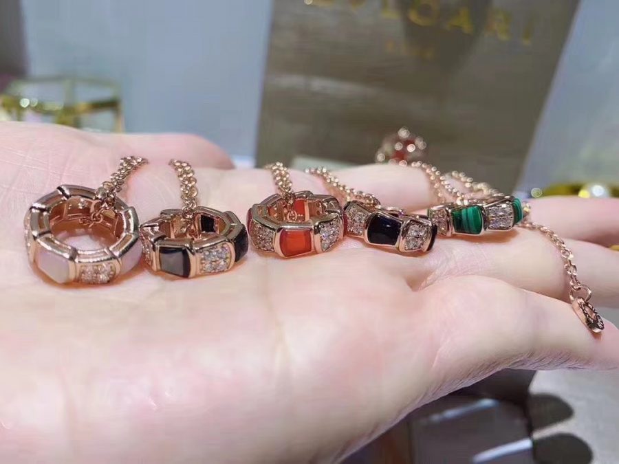 [WZQ]SERPENTI PEDANT DIAMOND NECKLACE