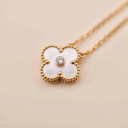 [WZQ]CLOVER 15MM DIAMOND WHITE FRITILLARIA NECKLACE