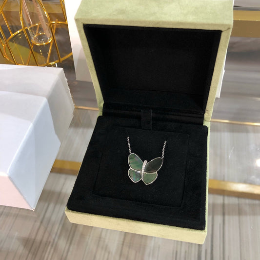 [WZQ]LARGE BUTTERFLY SILVER PENDANT DIAMOND NECKLACE