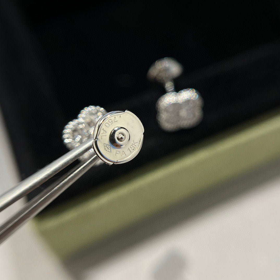[WZQ]CLOVER MINI DIAMOND STUD EARRINGS