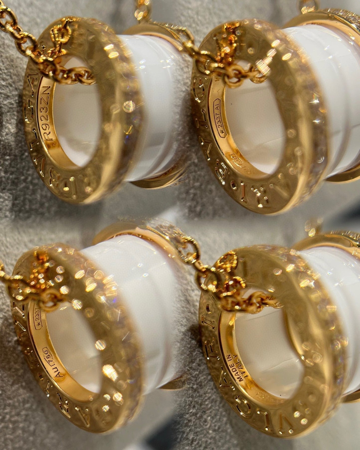 [WZQ]ZERO 1 WHITE CERAMIC DIAMOND PINK GOLD NECKLACE